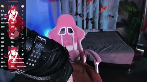 MiraVelle online show from November 1, 2025, 9:06 pm