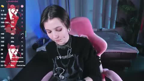 MiraVelle online show from November 22, 2025, 9:14 pm