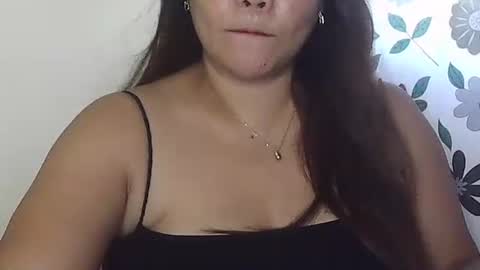 mireille_27 online show from October 5, 2025, 7:39 am