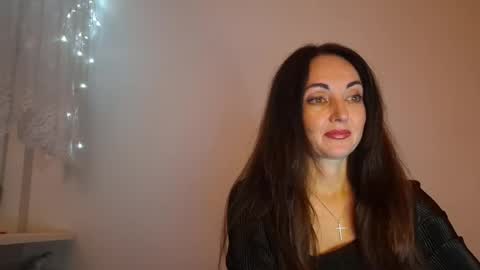 Snapshot of mirelisse chatting on May 14, 2026, 7:53 pm Christina online show from May 14, 2026, 7:53 pm
