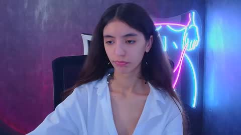 Snapshot of miri_miss chatting on December 7, 2024, 2:57 pm Miri online show from December 7, 2024, 2:57 pm