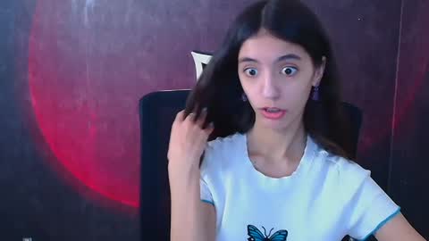 Snapshot of miri_miss chatting on December 27, 2024, 8:02 am Miri online show from December 27, 2024, 8:02 am