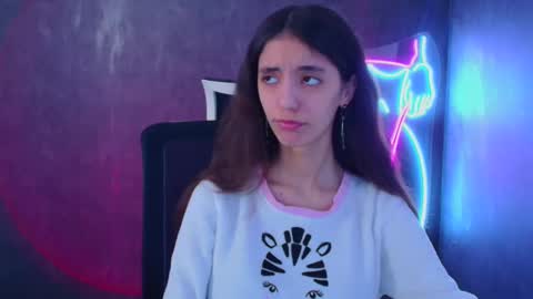 Snapshot of miri_miss chatting on January 26, 2025, 6:38 am Miri online show from January 26, 2025, 6:38 am