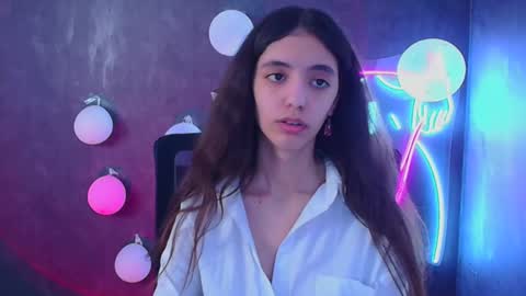 Snapshot of miri_miss chatting on March 5, 2025, 4:57 pm Miri online show from March 5, 2025, 4:57 pm
