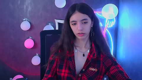 Snapshot of miri_miss chatting on March 7, 2025, 12:45 pm Miri online show from March 7, 2025, 12:45 pm