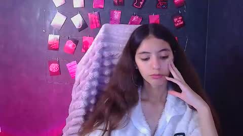 Snapshot of miri_miss chatting on November 1, 2025, 6:37 am Miri online show from November 1, 2025, 6:37 am