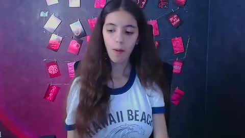 Snapshot of miri_miss chatting on November 27, 2025, 12:40 pm Miri online show from November 27, 2025, 12:40 pm