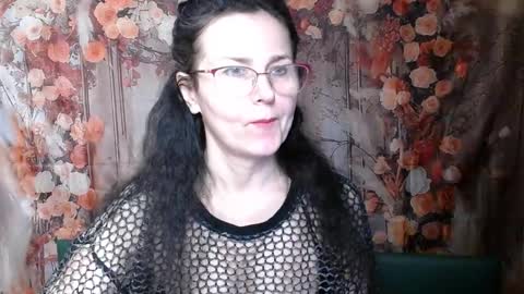 Miroslava Happi online show from February 15, 2026, 7:51 am