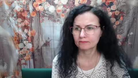 Miroslava Happi online show from April 11, 2026, 9:35 am