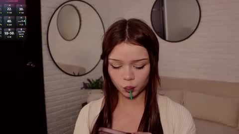 Snapshot of miroslavaluewe chatting on November 25, 2025, 10:48 am Miroslava online show from November 25, 2025, 10:48 am