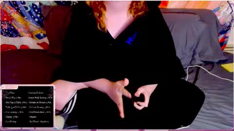 Snapshot of mischievousmalice chatting on November 25, 2025, 1:49 am Mischievous Malice online show from November 25, 2025, 1:49 am