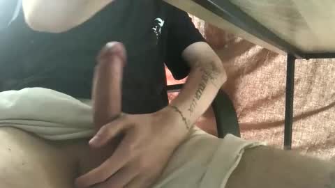 mishannia2 online show from September 12, 2025, 2:06 pm