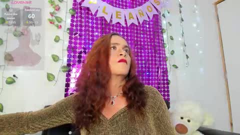 Snapshot of mishell_bons4 chatting on February 9, 2026, 8:35 pm Mishell Bons online show from February 9, 2026, 8:35 pm