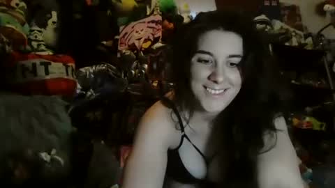 Snapshot of mishkawolfcatbbbygirl chatting on February 18, 2025, 10:36 pm mishkababygirl online show from February 18, 2025, 10:36 pm