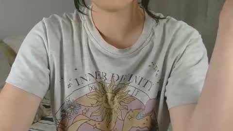 Snapshot of mishymoon chatting on January 18, 2026, 11:58 am Elora online show from January 18, 2026, 11:58 am