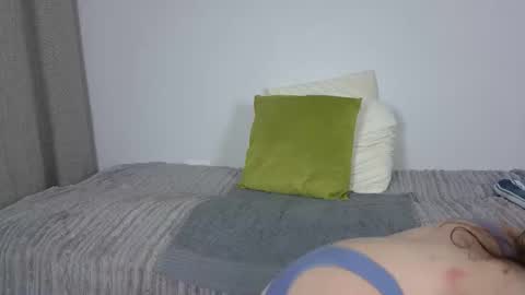 Snapshot of mishymoon chatting on February 21, 2026, 9:27 pm Elora online show from February 21, 2026, 9:27 pm