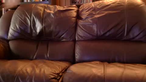 misohoney007 online show from May 10, 2026, 3:17 pm