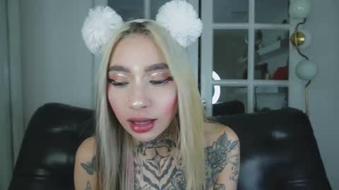 miss___angel online show from February 10, 2026, 11:03 am