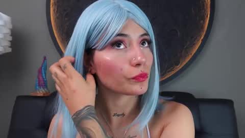 Snapshot of miss___charlotte chatting on December 22, 2025, 6:16 pm Charlotte online show from December 22, 2025, 6:16 pm