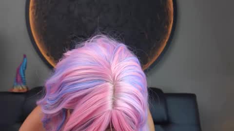 Snapshot of miss___charlotte chatting on February 4, 2026, 6:14 pm Charlotte online show from February 4, 2026, 6:14 pm