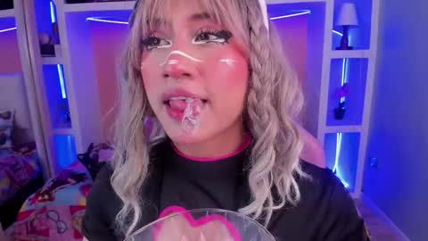 Megan online show from March 16, 2026, 2:06 am