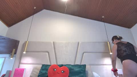 miss__ary_ online show from March 24, 2026, 11:26 am