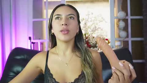 Zoe online show from March 26, 2026, 6:13 pm