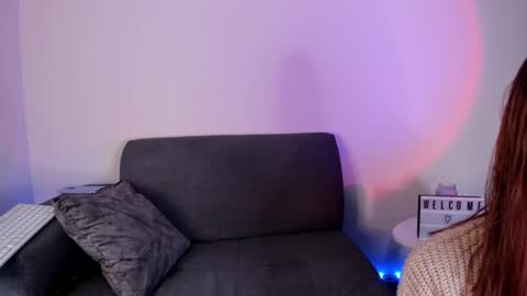 Alexa Sarmiento online show from December 28, 2024, 1:17 pm