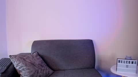 Alexa Sarmiento online show from January 21, 2025, 1:00 pm