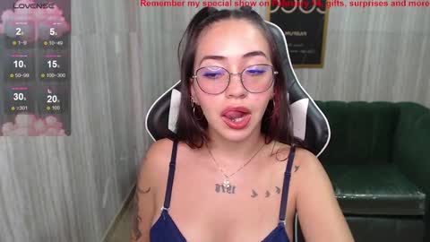 andrea online show from February 8, 2025, 7:38 pm