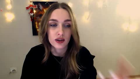 Angelina online show from December 5, 2025, 8:23 am