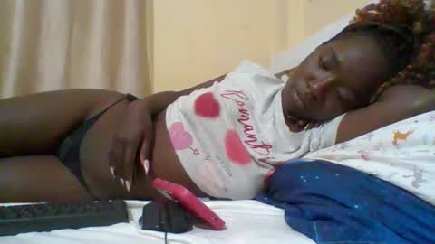 miss_atitude online show from October 14, 2025, 3:40 am