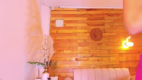 Camila online show from November 8, 2025, 2:45 am