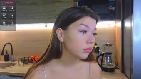 Snapshot of miss_bubbles chatting on October 29, 2025, 1:19 am Sandy online show from October 29, 2025, 1:19 am