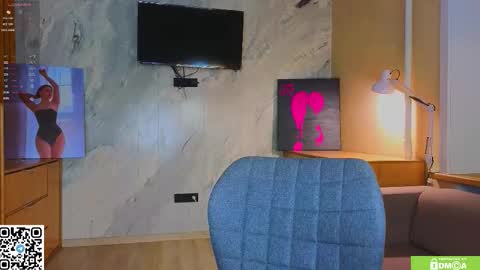 Sandy online show from January 12, 2026, 12:16 am