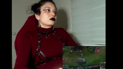 Snapshot of miss_carmila chatting on October 2, 2025, 11:23 pm Miss Carmila online show from October 2, 2025, 11:23 pm