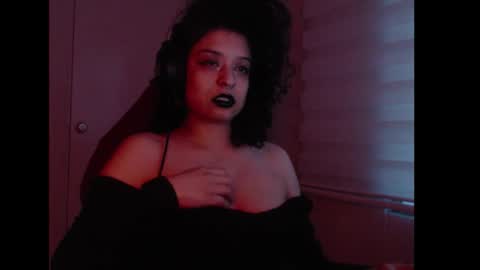 Snapshot of miss_carmila chatting on October 6, 2025, 10:51 pm Miss Carmila online show from October 6, 2025, 10:51 pm