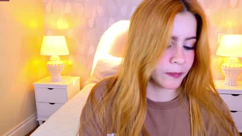 Snapshot of miss_carrot chatting on February 6, 2025, 7:07 pm julieta online show from February 6, 2025, 7:07 pm