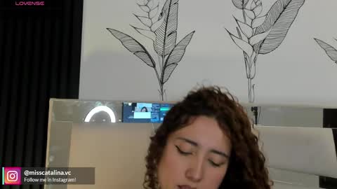 Catalina online show from April 15, 2026, 12:01 pm