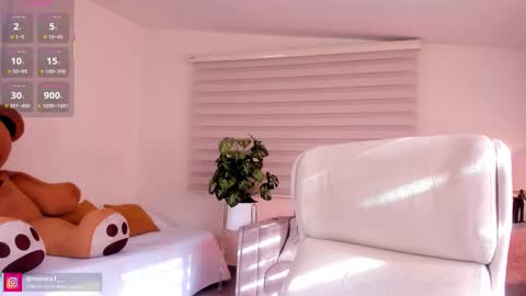 CANDELA CASTRO  online show from December 1, 2025, 12:32 pm