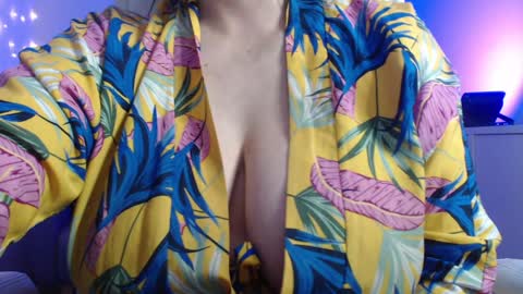 Snapshot of miss_daniels chatting on January 3, 2025, 3:27 am liza online show from January 3, 2025, 3:27 am