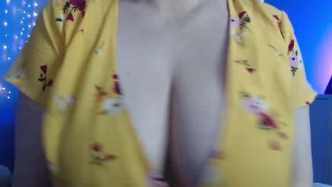 Snapshot of miss_daniels chatting on March 4, 2025, 1:12 am liza online show from March 4, 2025, 1:12 am