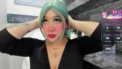 Danika online show from November 25, 2025, 10:59 am