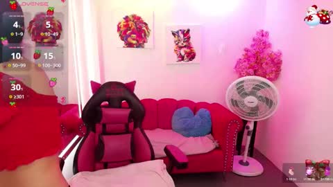 Melanie online show from December 2, 2025, 12:21 pm