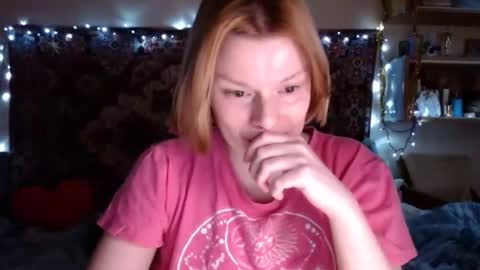 Snapshot of miss_elistia_ chatting on December 12, 2024, 1:06 pm Elis online show from December 12, 2024, 1:06 pm