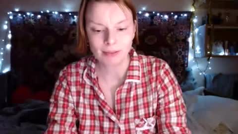Snapshot of miss_elistia_ chatting on January 3, 2025, 3:12 pm Elis online show from January 3, 2025, 3:12 pm