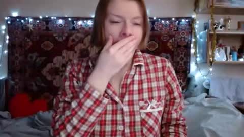 Snapshot of miss_elistia_ chatting on January 6, 2025, 12:13 pm Elis online show from January 6, 2025, 12:13 pm