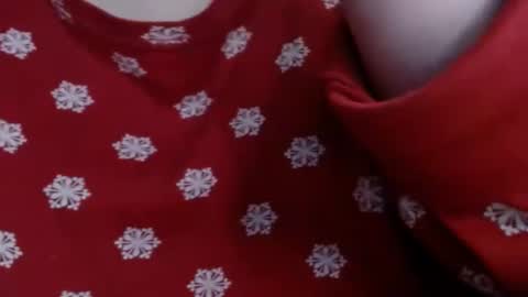 Snapshot of miss_elistia_ chatting on February 17, 2025, 3:31 pm Elis online show from February 17, 2025, 3:31 pm