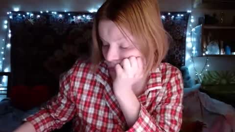 Snapshot of miss_elistia_ chatting on March 3, 2025, 6:55 pm Elis online show from March 3, 2025, 6:55 pm