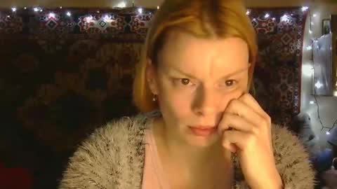 Elis online show from November 5, 2025, 11:54 am